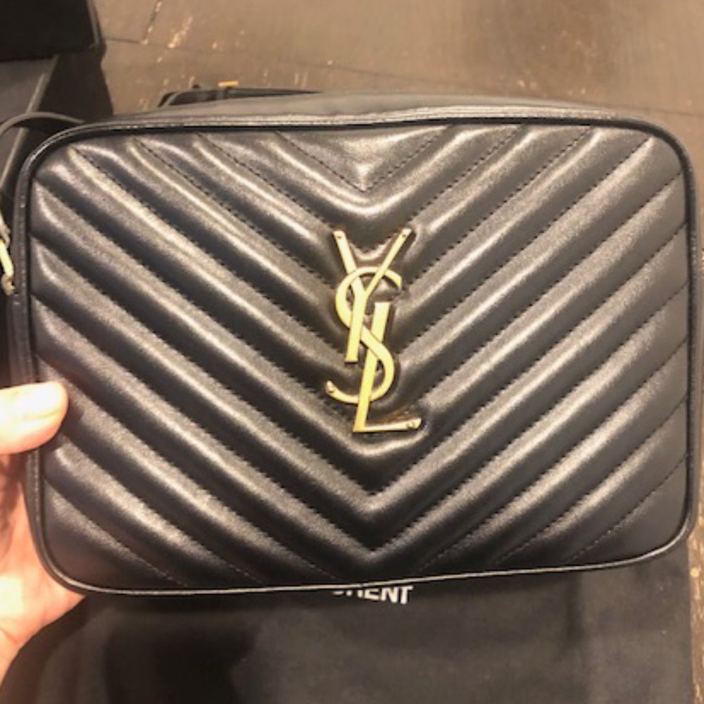 *SOLD*- Saint Laurent Lou Medium Crossbody - Picture 2 of 7